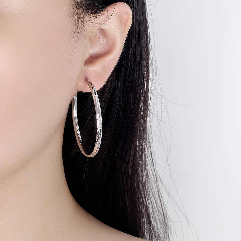 925 Sterling Silver Hoop Earrings - Trendy Women's Round Hoops