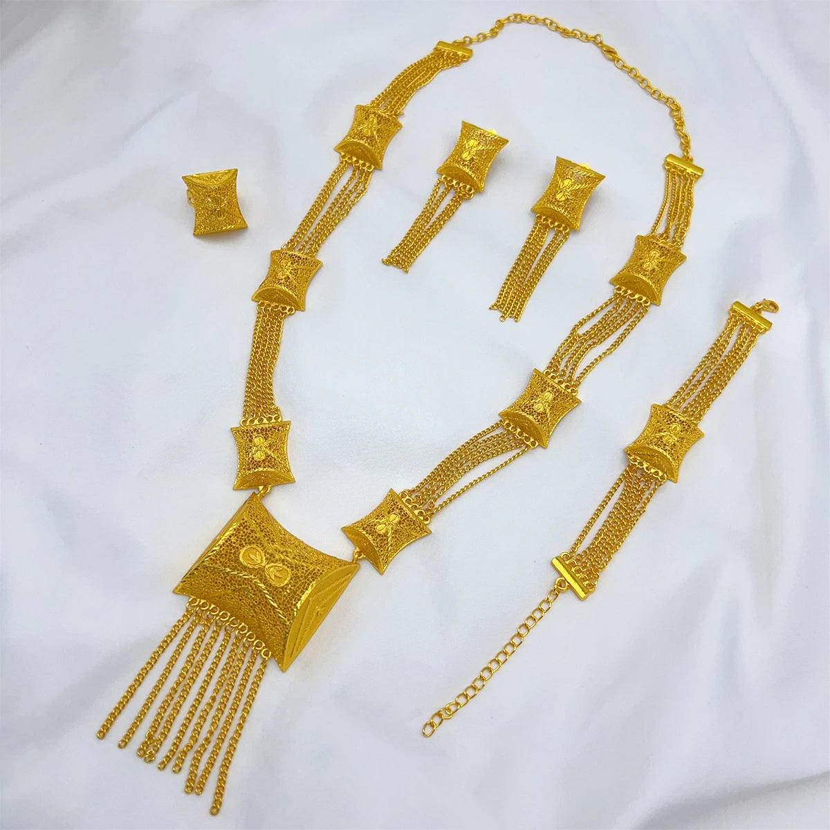 Gold Jewelry Sets