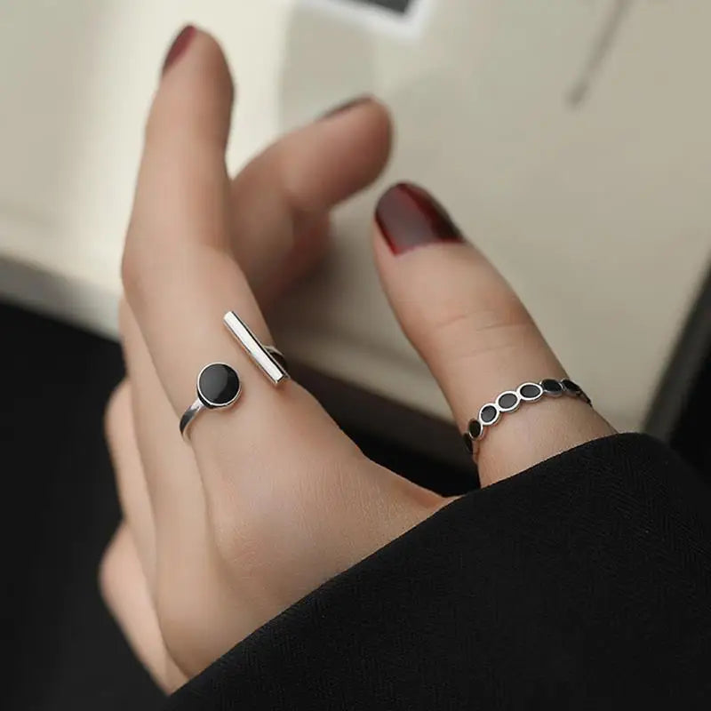 Modern Ring